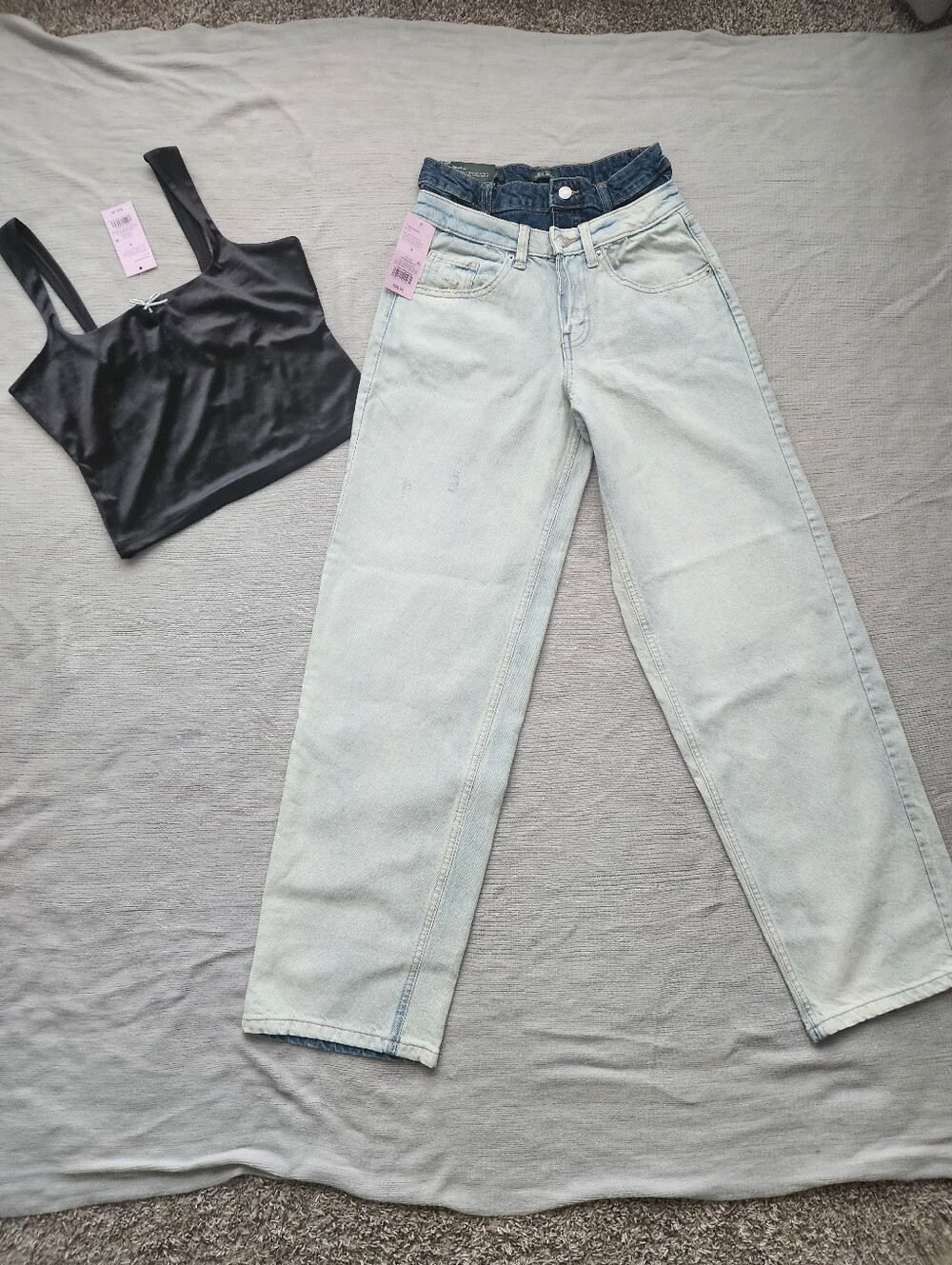 NWT Wild Fable Outfit Set ✨ Two-Tone Jeans (Sz 2) & Black Crop Top (Sz S)